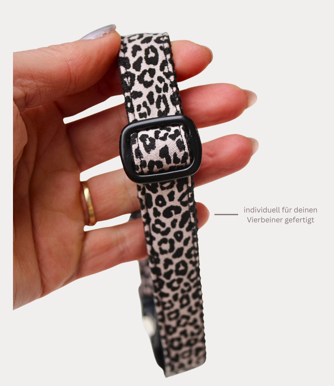 Halsband "Leo"
